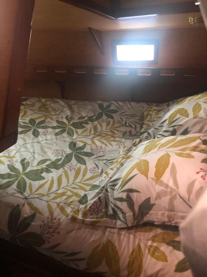 Cassiopee Hotel Лориан Екстериор снимка